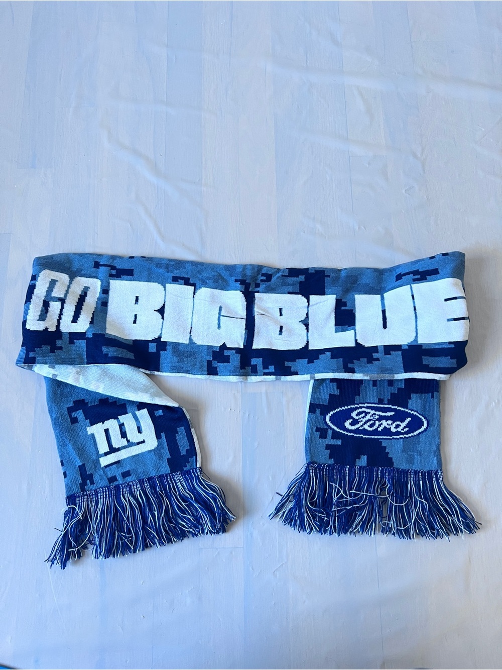 New York Giants Go Big Blue knitted scarf reversible camo fringes Ford giveaway